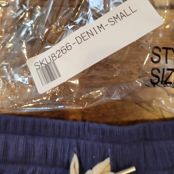 NWT Umgee Shorts Size S Denim Blue - Picture 7 of 7